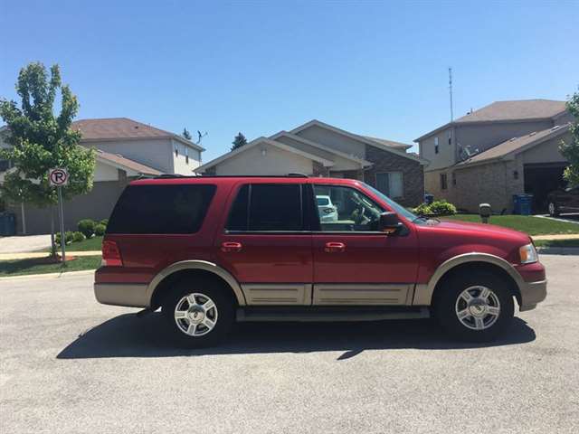 2004 Ford Expedition Eddie Bauer 4WD 4dr SUV